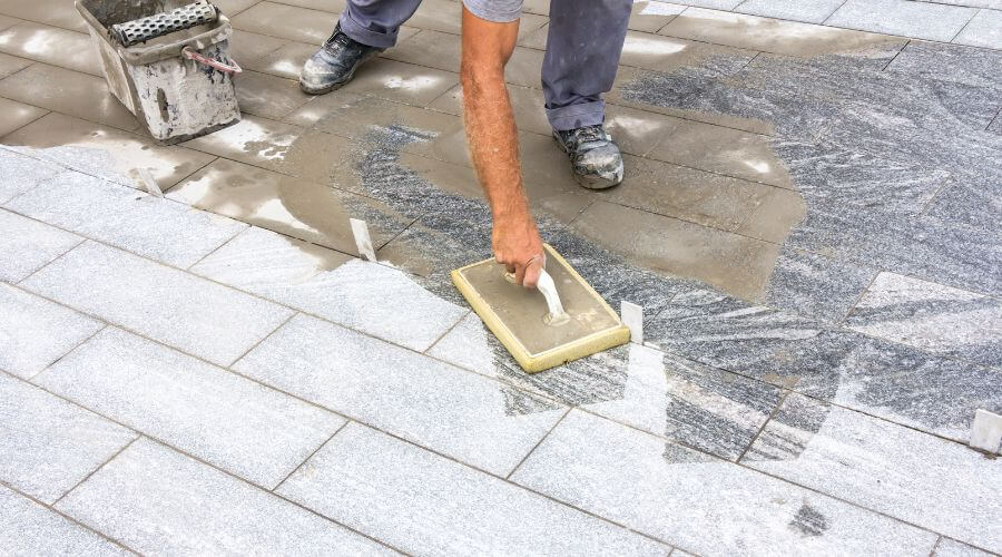 Expert top industrial roofings services in Preemption, IL